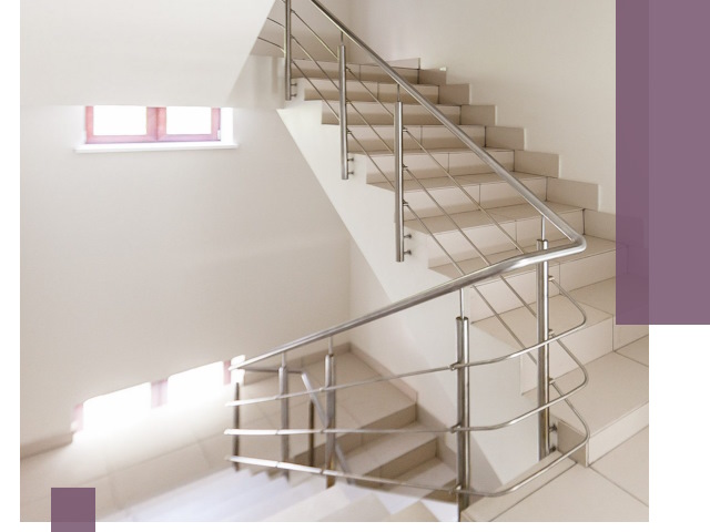 Установка и замена перил в подъезде в Арсеньеве