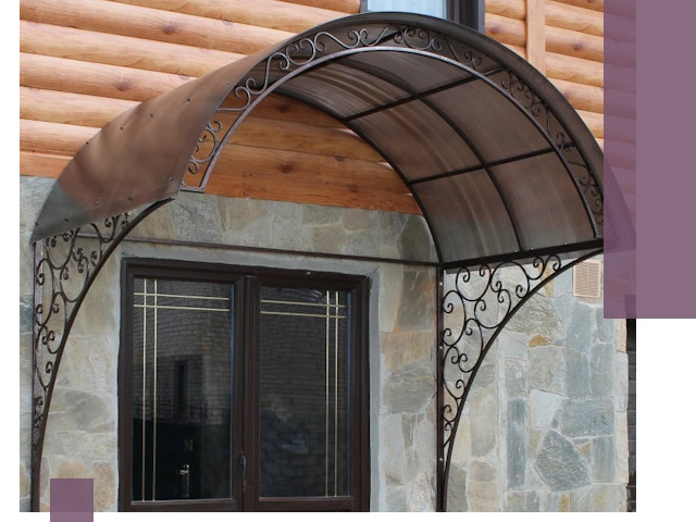 Арочные козырьки под ключ в Арсеньеве: изготовление и монтаж